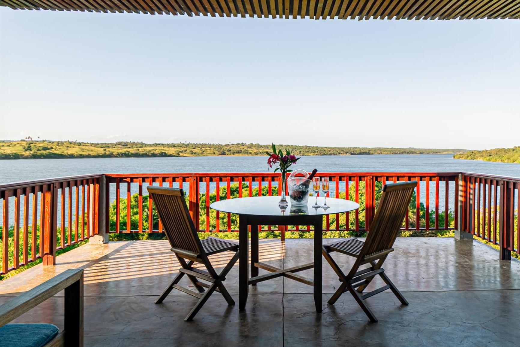 Naara Eco Lodge & Spa Chidenguele Exteriör bild